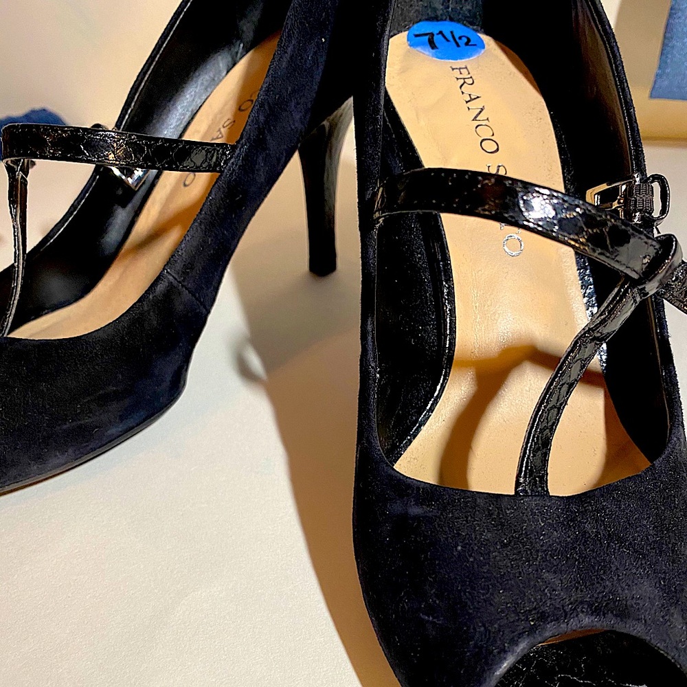 FRANCO SARTO BLACK HEELS